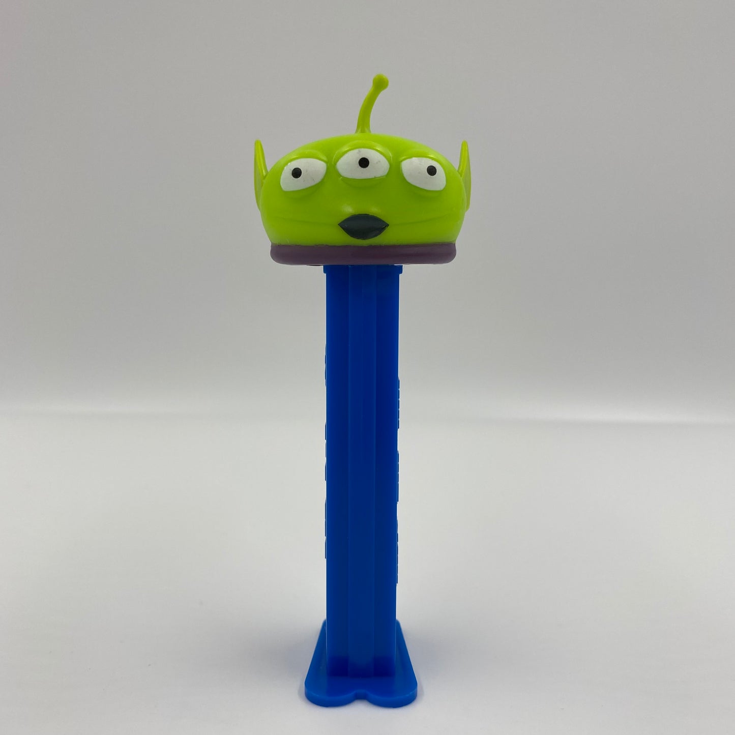 Toy Story Squeeze Toy Green Alien PEZ dispenser (2014) loose 7.5 China