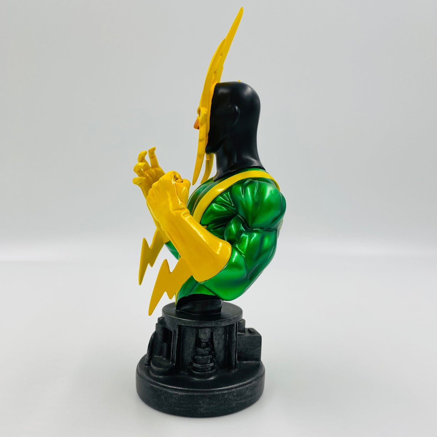 Electro Marvel mini-bust (2005) Bowen Designs