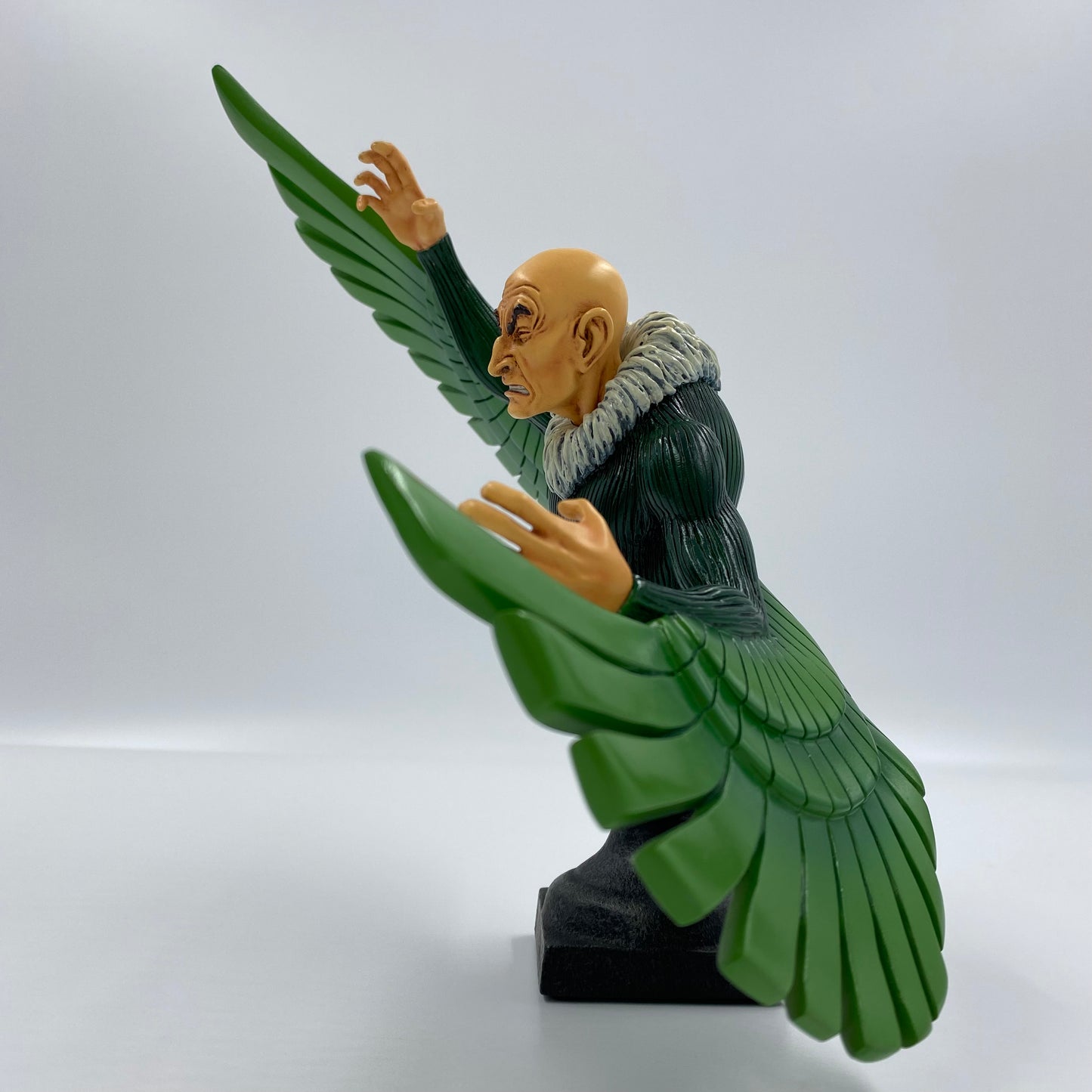 The Vulture Marvel mini-bust (2005) Bowen Designs