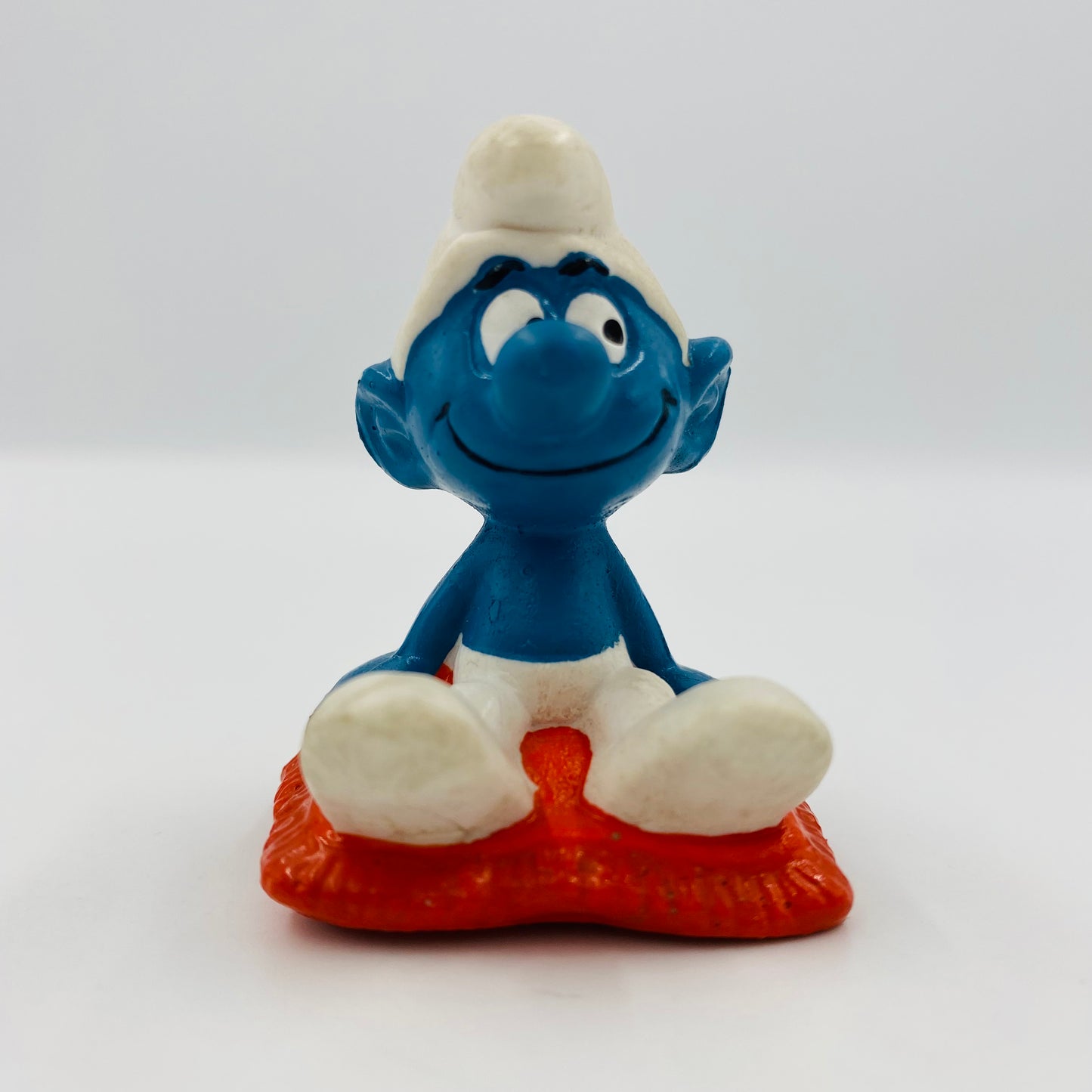 Smurfs: Cushion Smurf 20085 (1976) Schleich