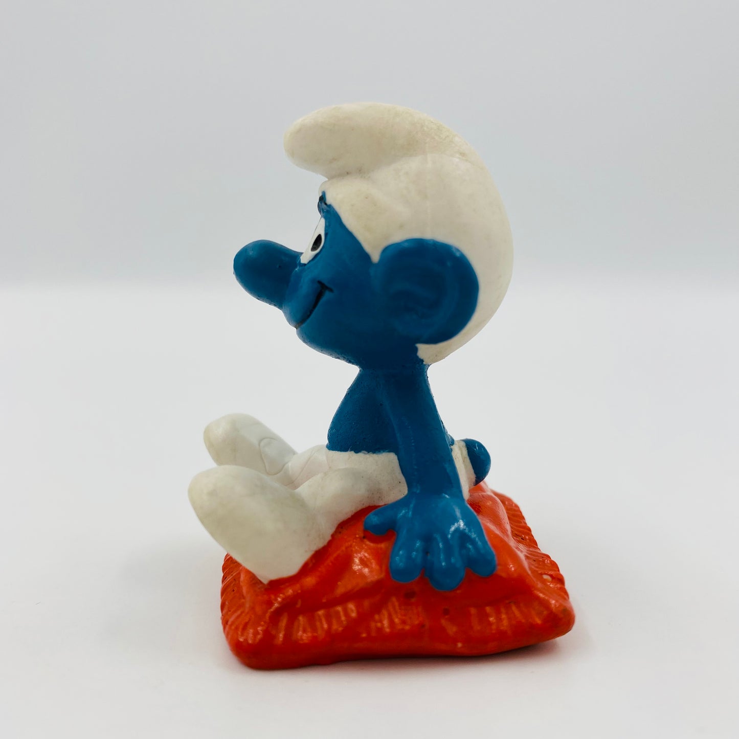 Smurfs: Cushion Smurf 20085 (1976) Schleich