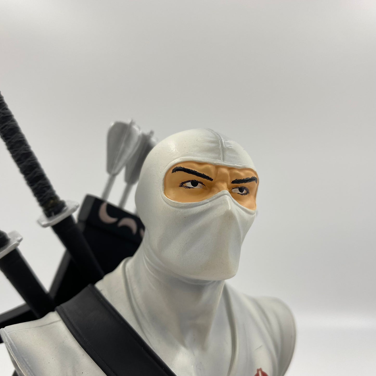 G.I. Joe Storm Shadow mini resin bust (2002) Palisades