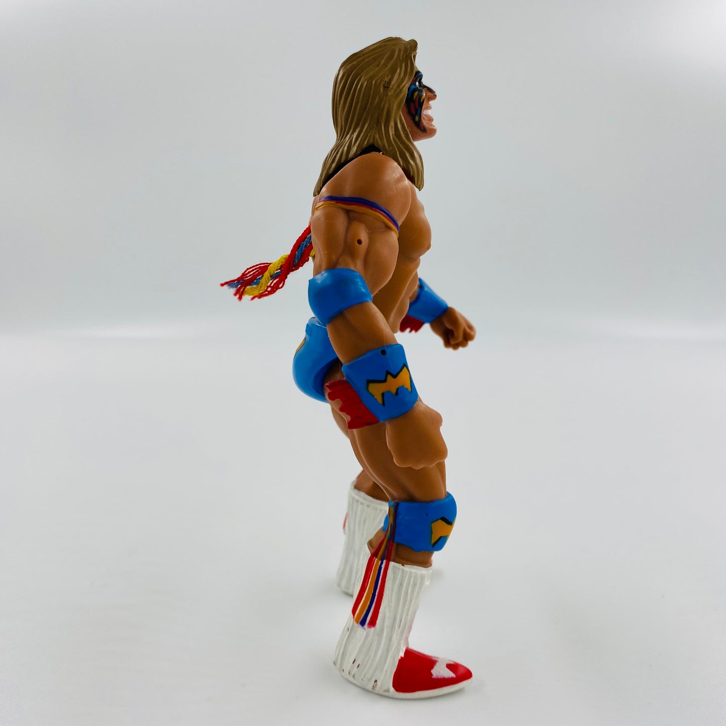 WWF SUPERSTARS series 2 Ultimate Warrior loose 6" action figure w/bone crunching sound (1996) Jakks Pacific