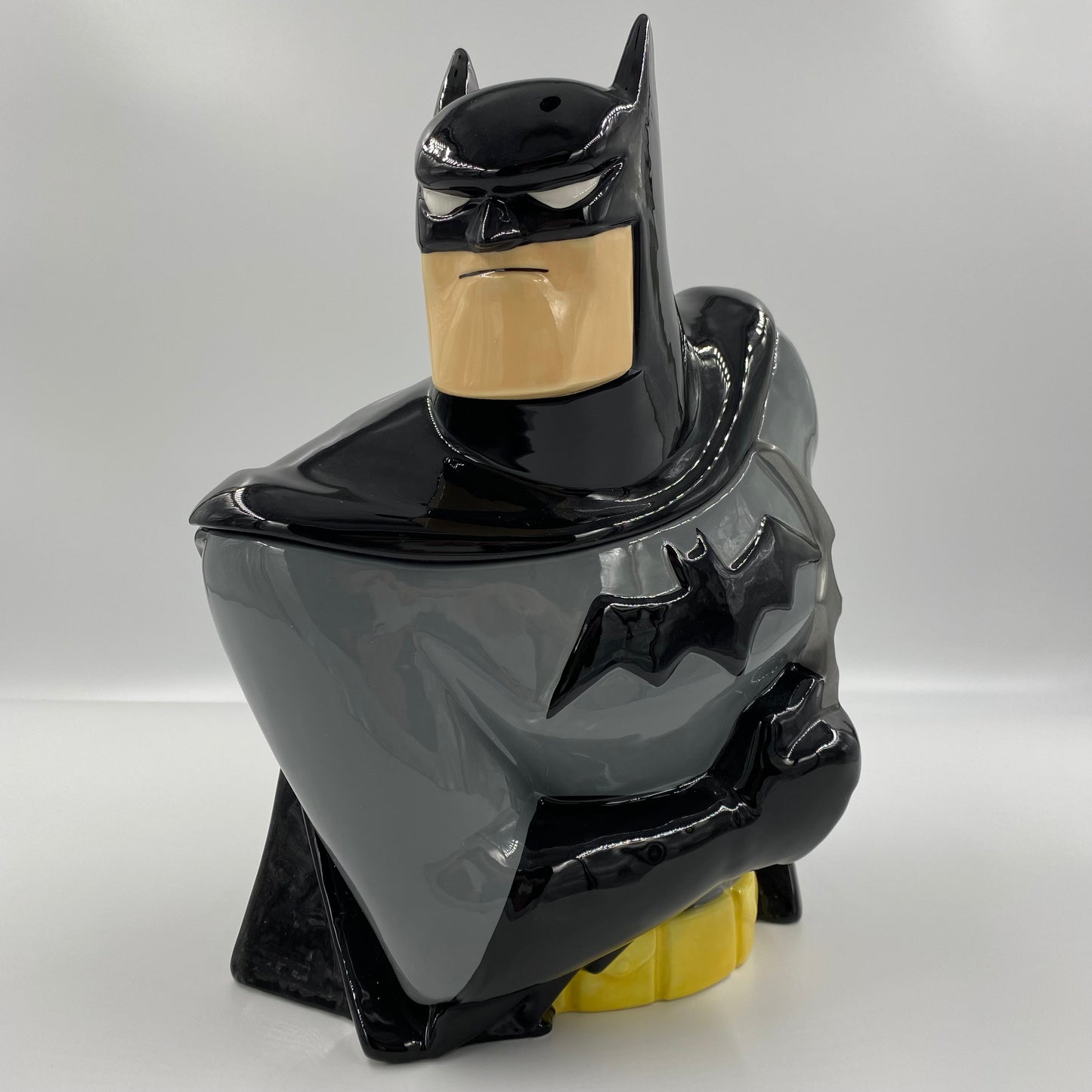 The New Batman Adventures Batman cookie jar (1997) Warner Bros. Studio Store