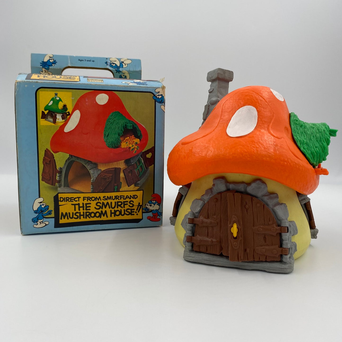 Smurfs: The Smurfs Mushroom House 40001 (1976) Schleich