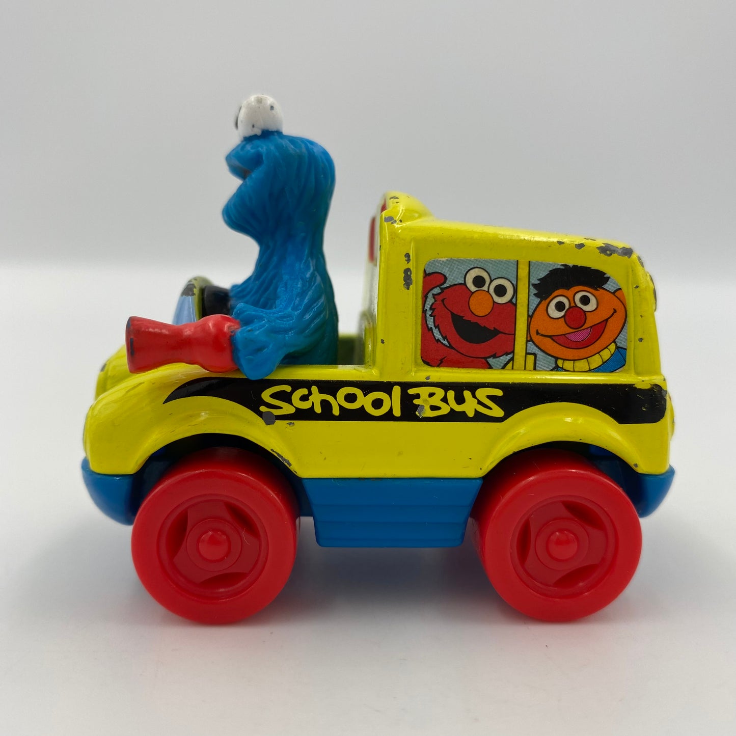 Matchbox Sesame Street Die-Cast Vehicles Cookie Monster’s School Bus (1997) Tyco