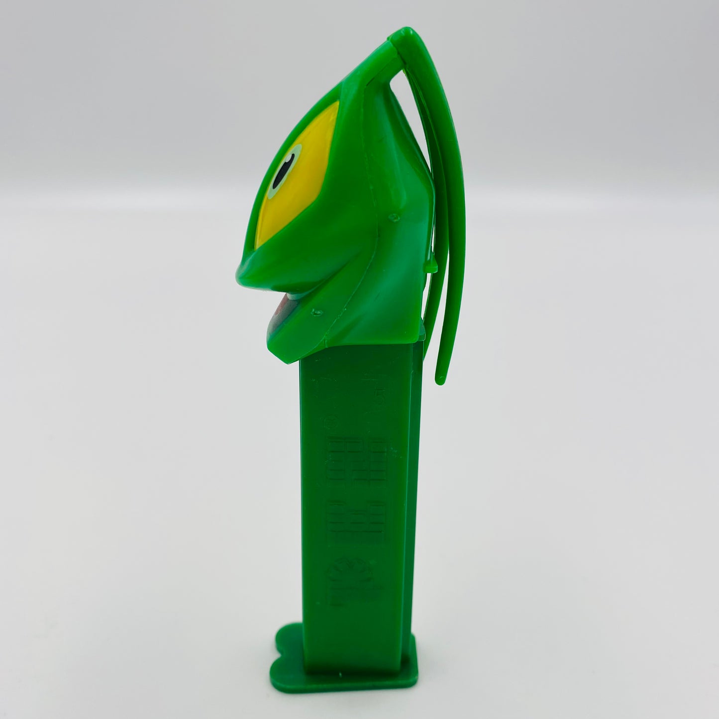 Bugz Grasshopper PEZ dispenser (2000) loose