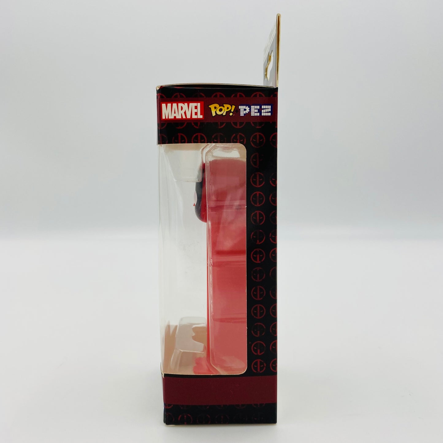 Marvel Deadpool Pop! + PEZ dispenser (2018) boxed