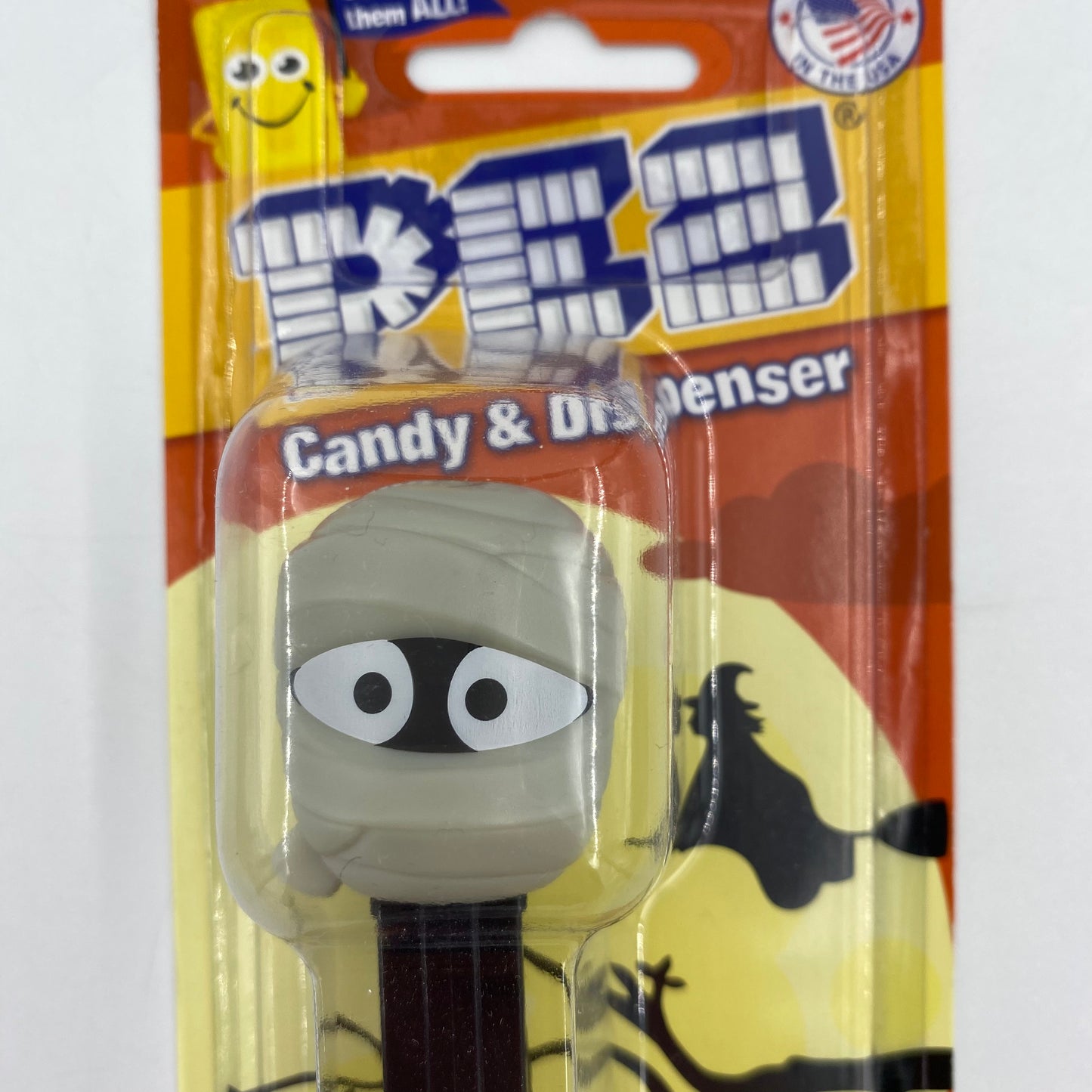 Halloween Mummy PEZ dispenser (2017) carded