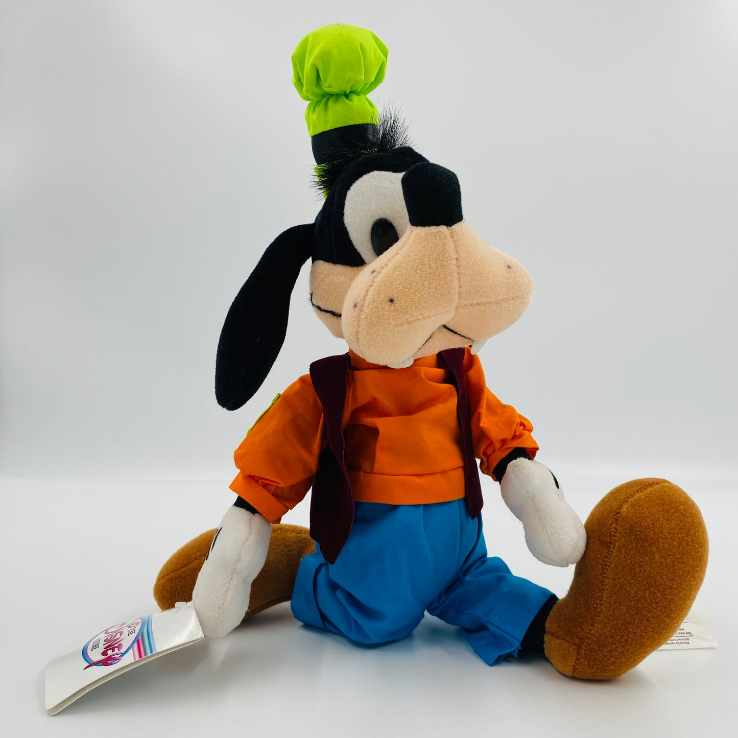 Goofy 14” plush (late 1990’s) Disney Store