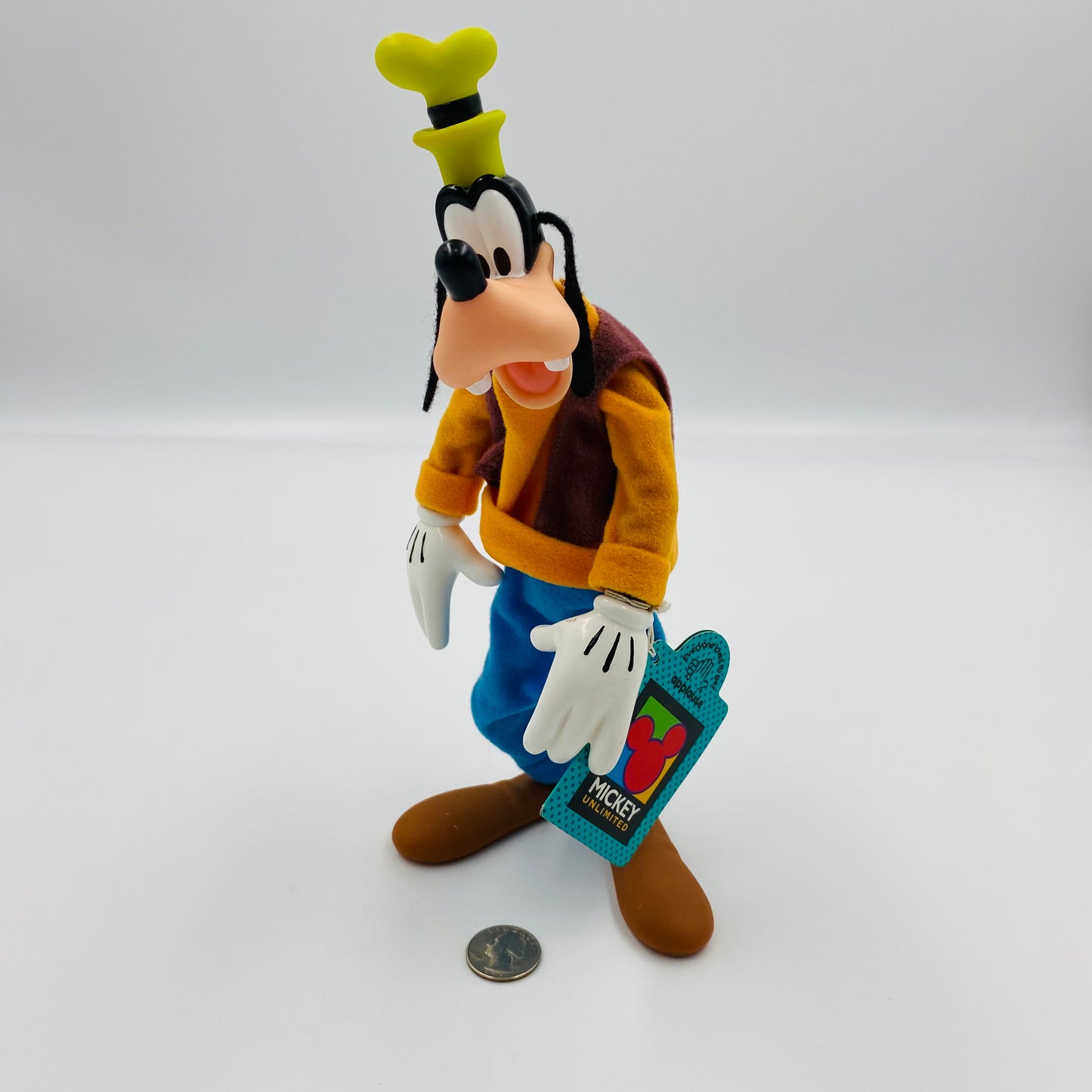 Goofy 11" articulated doll with tag (1990’s) Applause