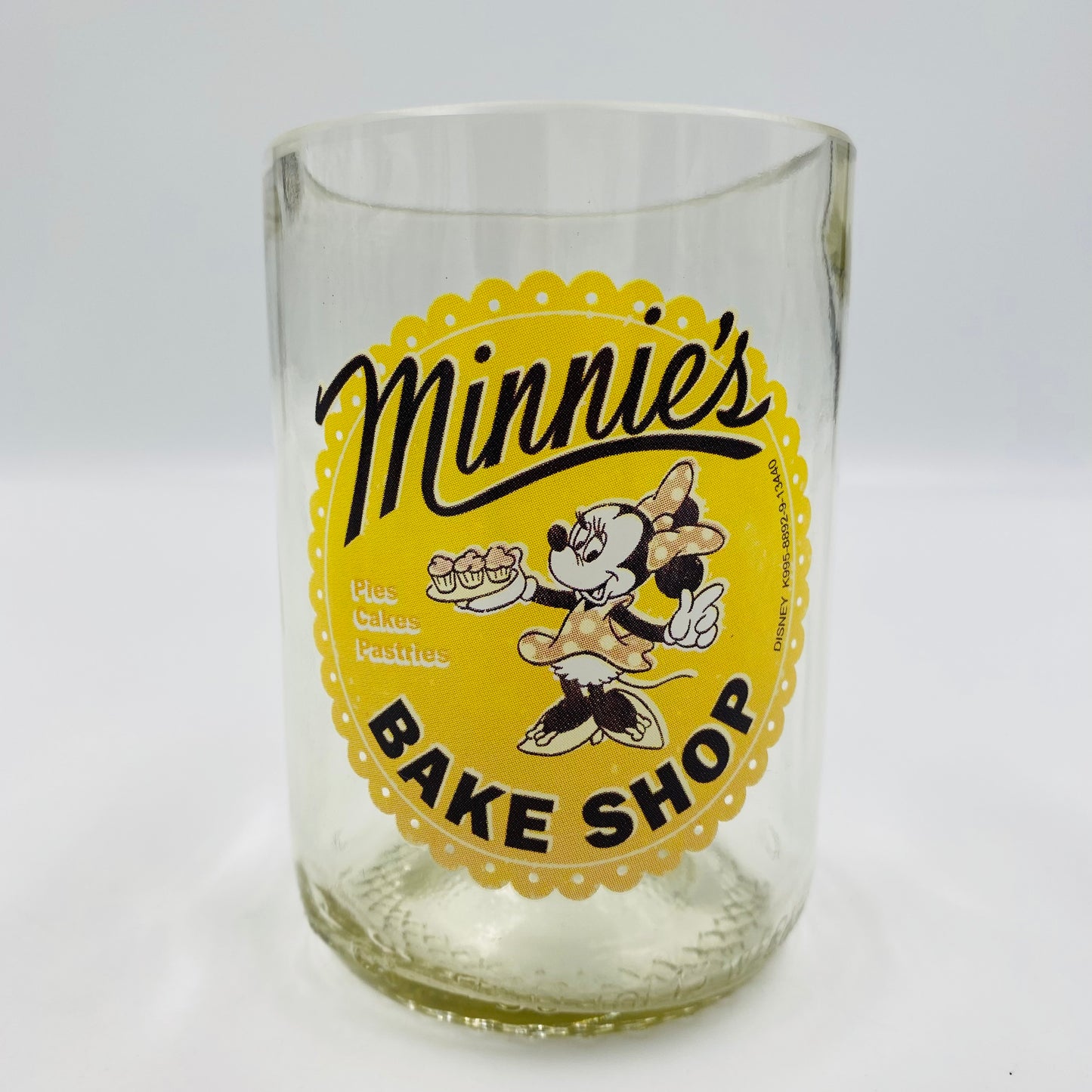 Minnies Bake Shop 750 ml glass