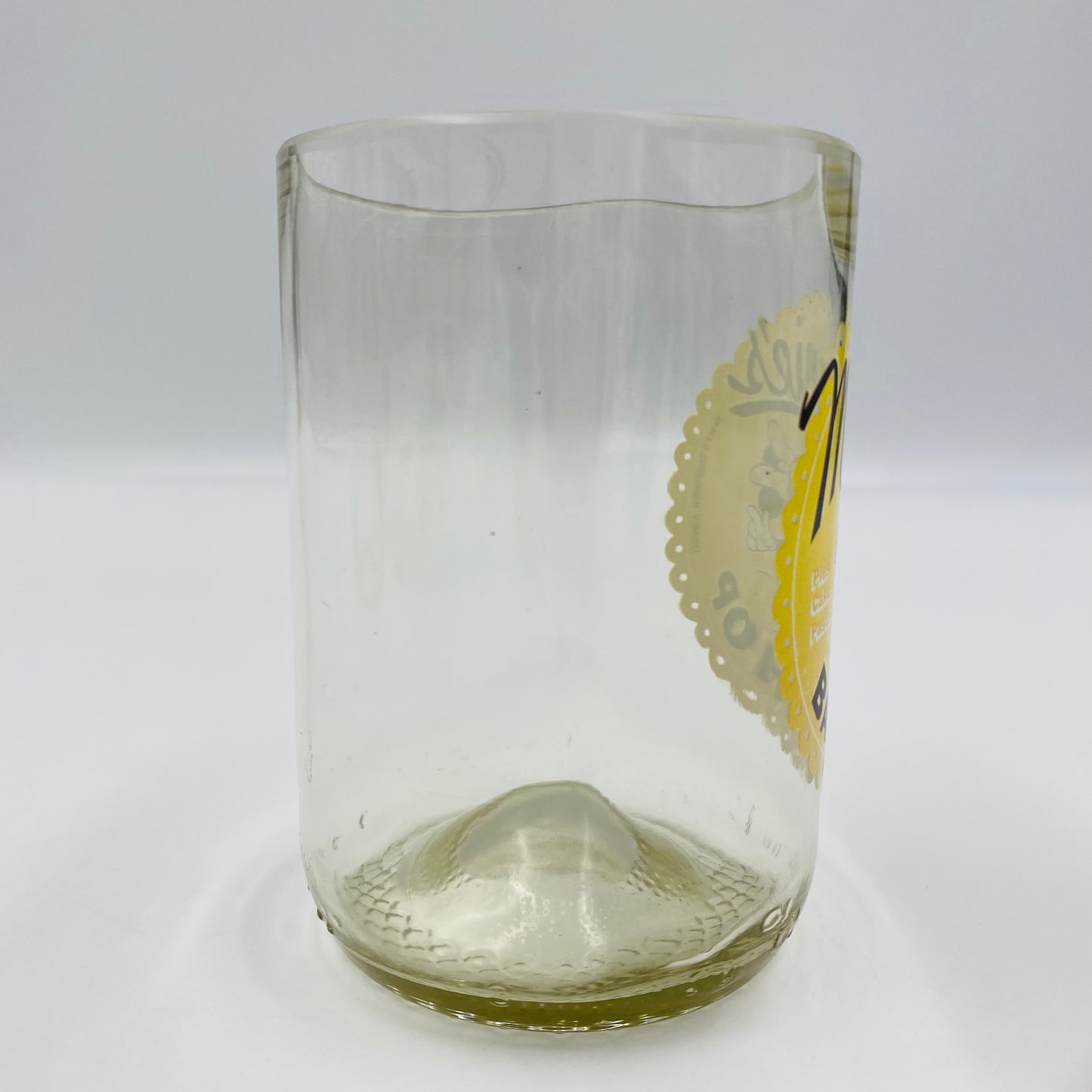 Minnies Bake Shop 750 ml glass