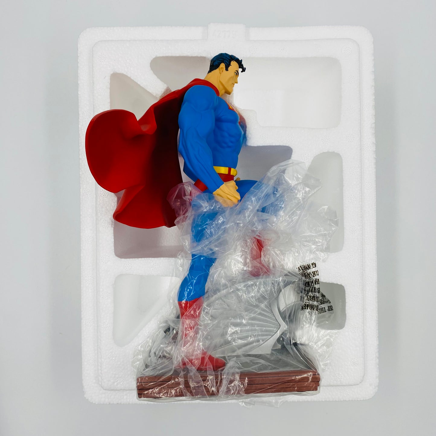 Superman Jim Lee statue (2004) DC Direct