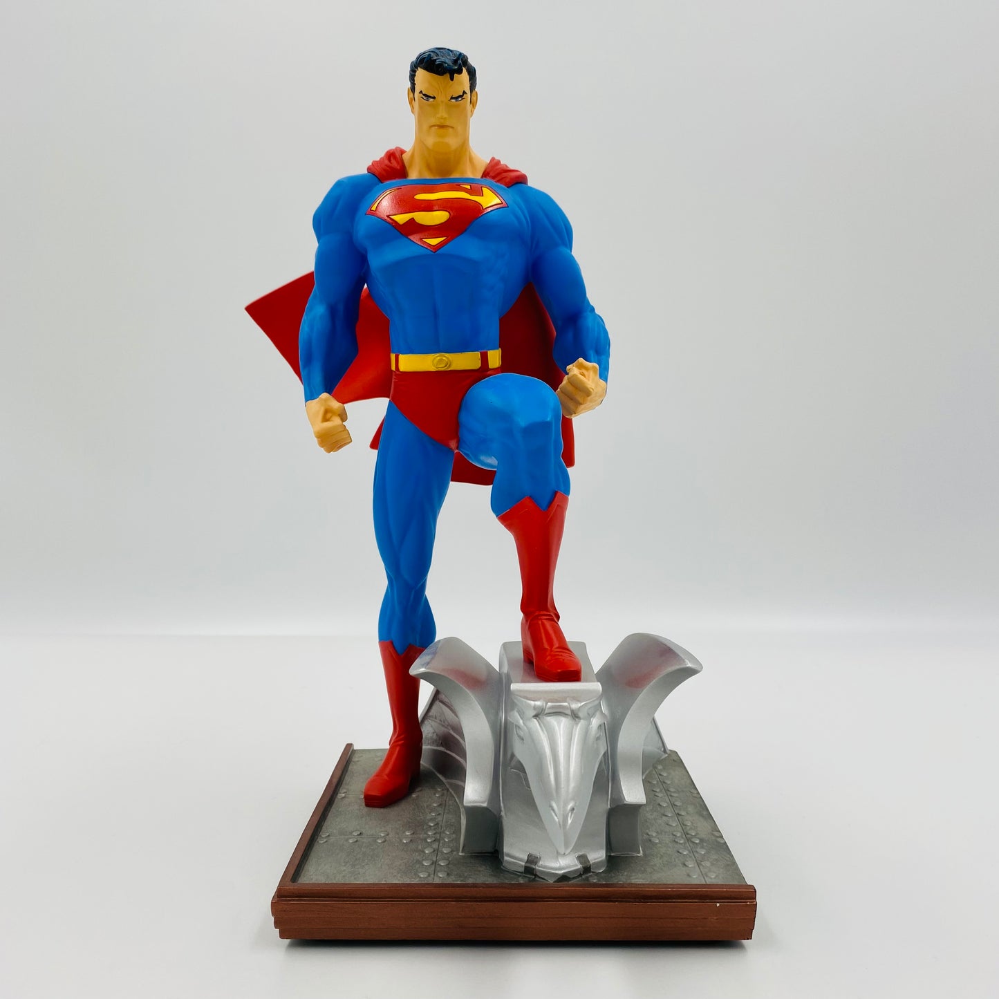 Superman Jim Lee statue (2004) DC Direct