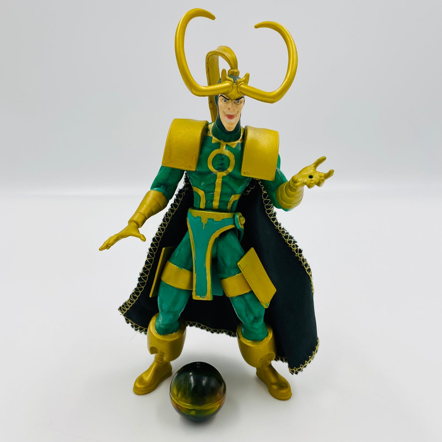 Avengers Loki loose 7" action figure (1997) Toy Biz