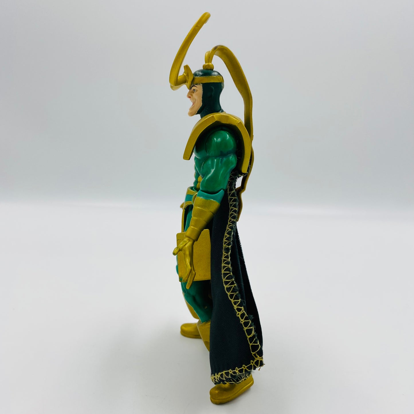 Avengers Loki loose 7" action figure (1997) Toy Biz