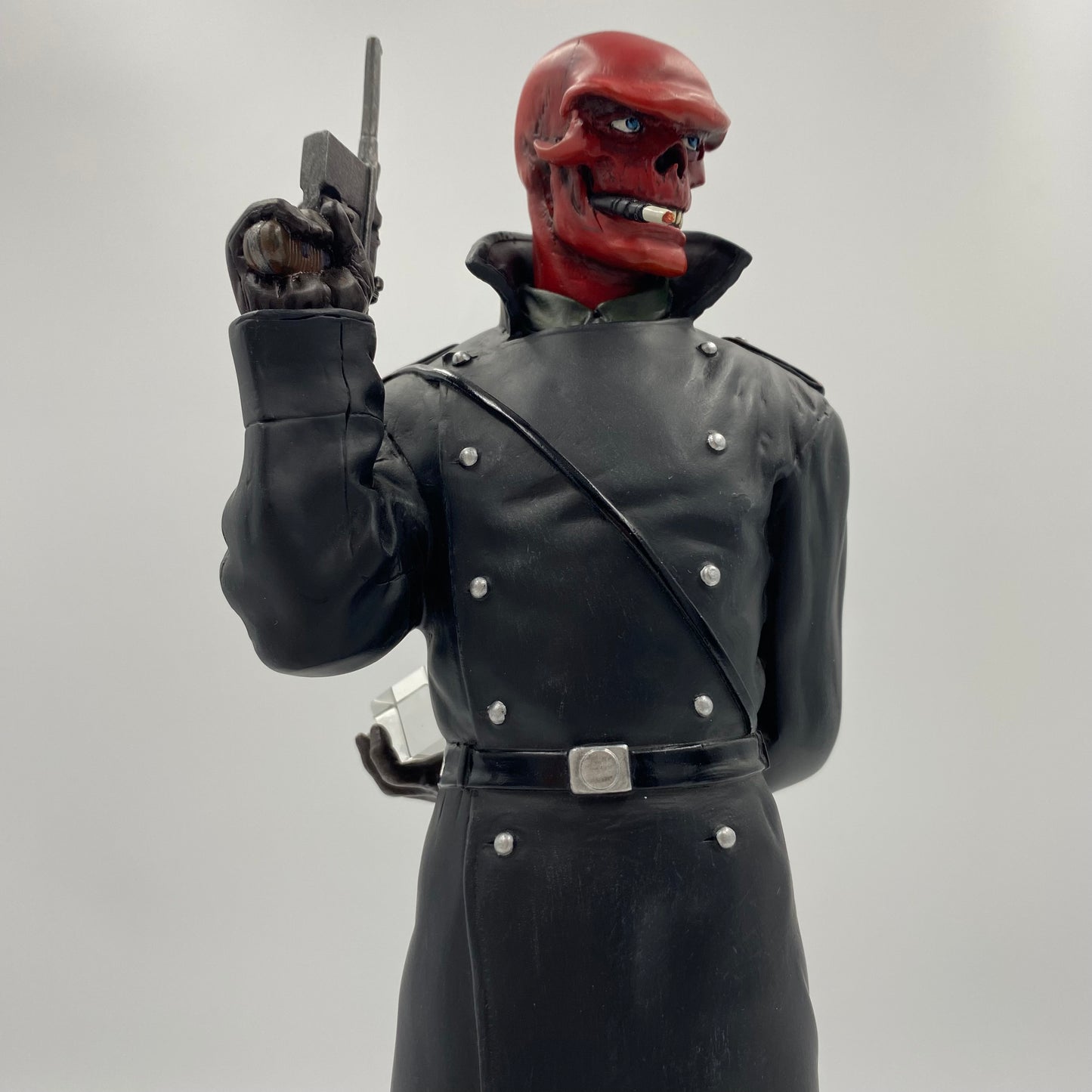 Red Skull statue (2006) Bowen Designs