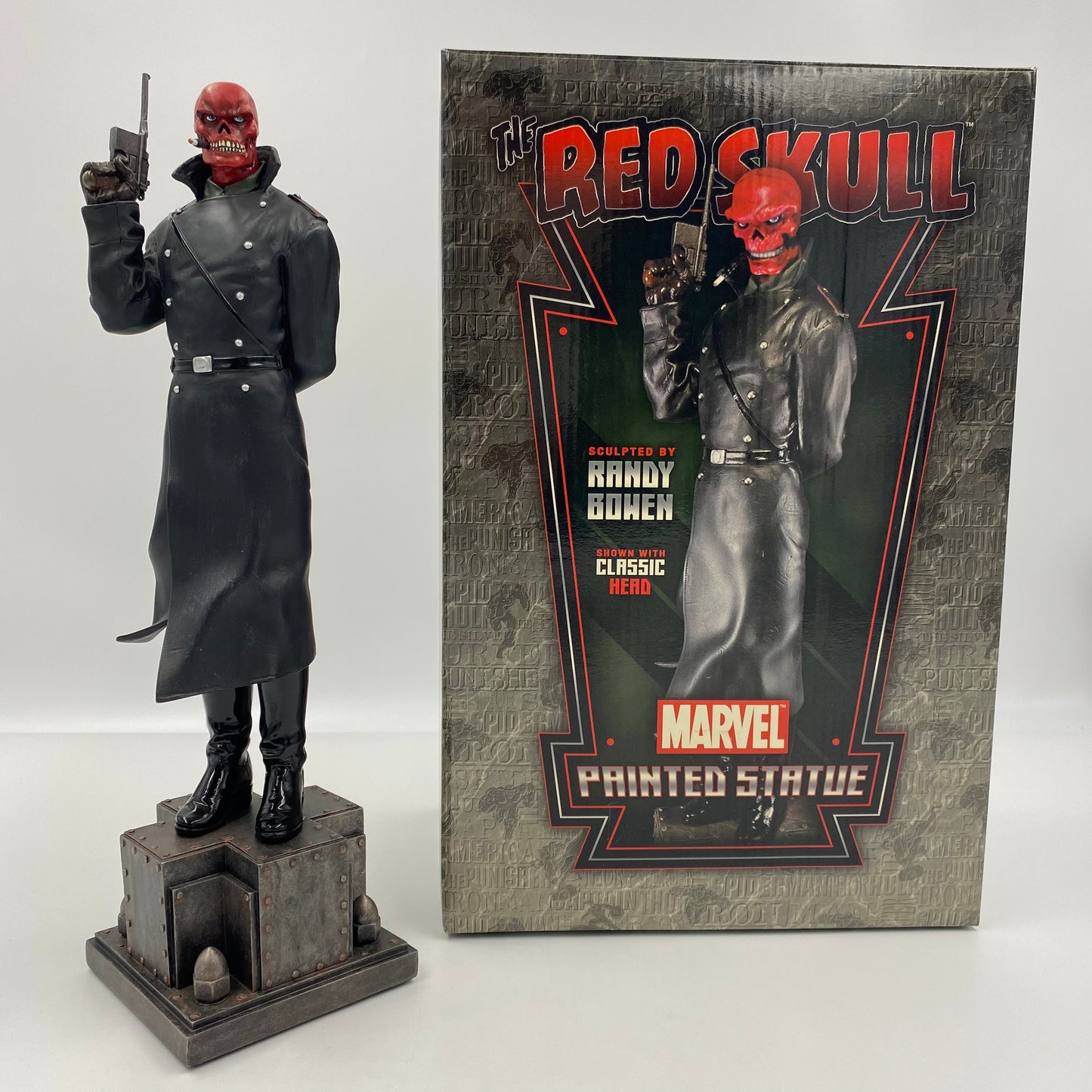 Red Skull statue (2006) Bowen Designs