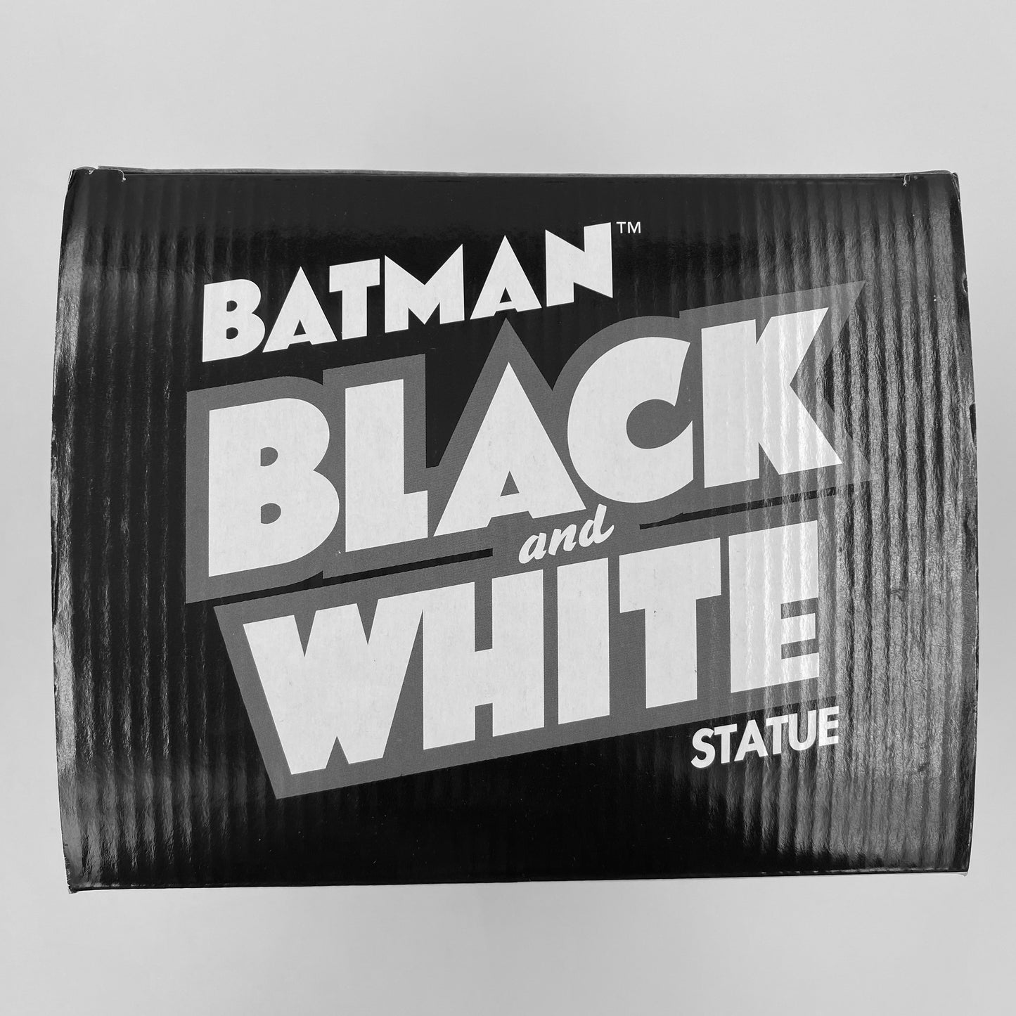 Batman Black & White George Perez statue (2008) DC Direct