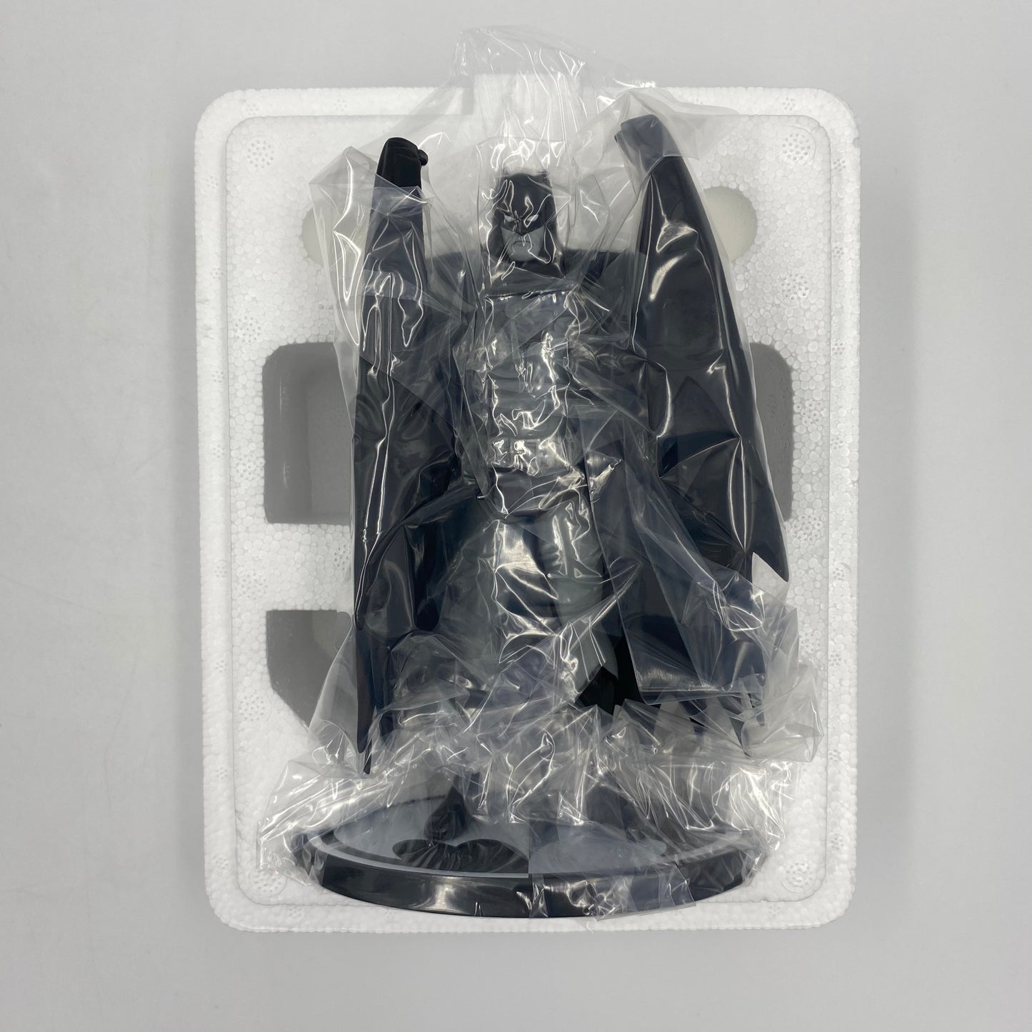 Batman Black & White Matt Wagner statue (2007) DC Direct