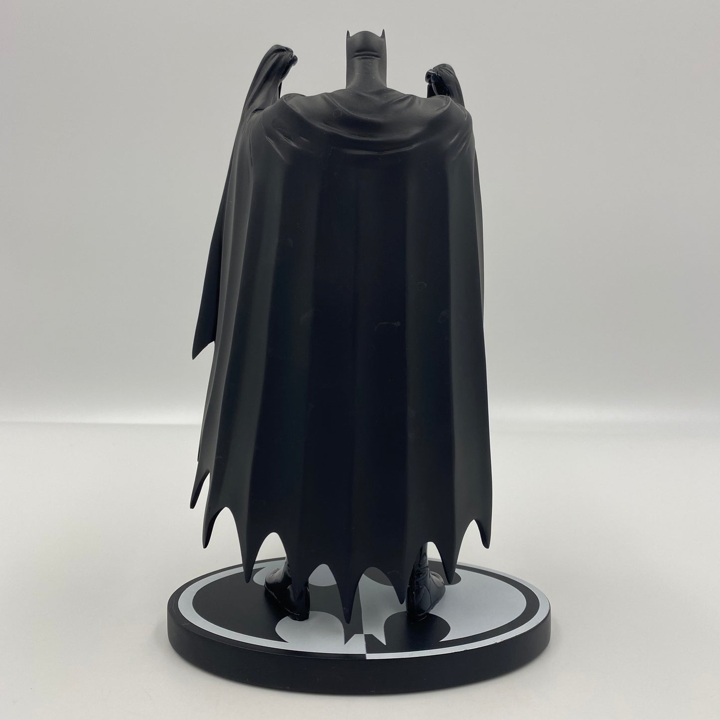 Batman Black & White Matt Wagner statue (2007) DC Direct