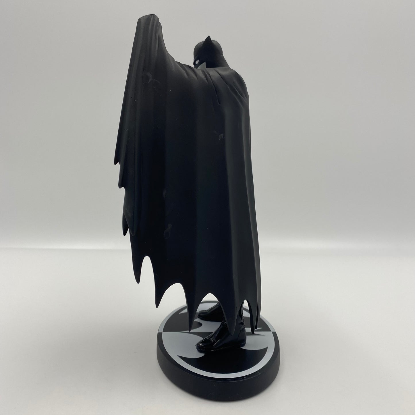 Batman Black & White Matt Wagner statue (2007) DC Direct