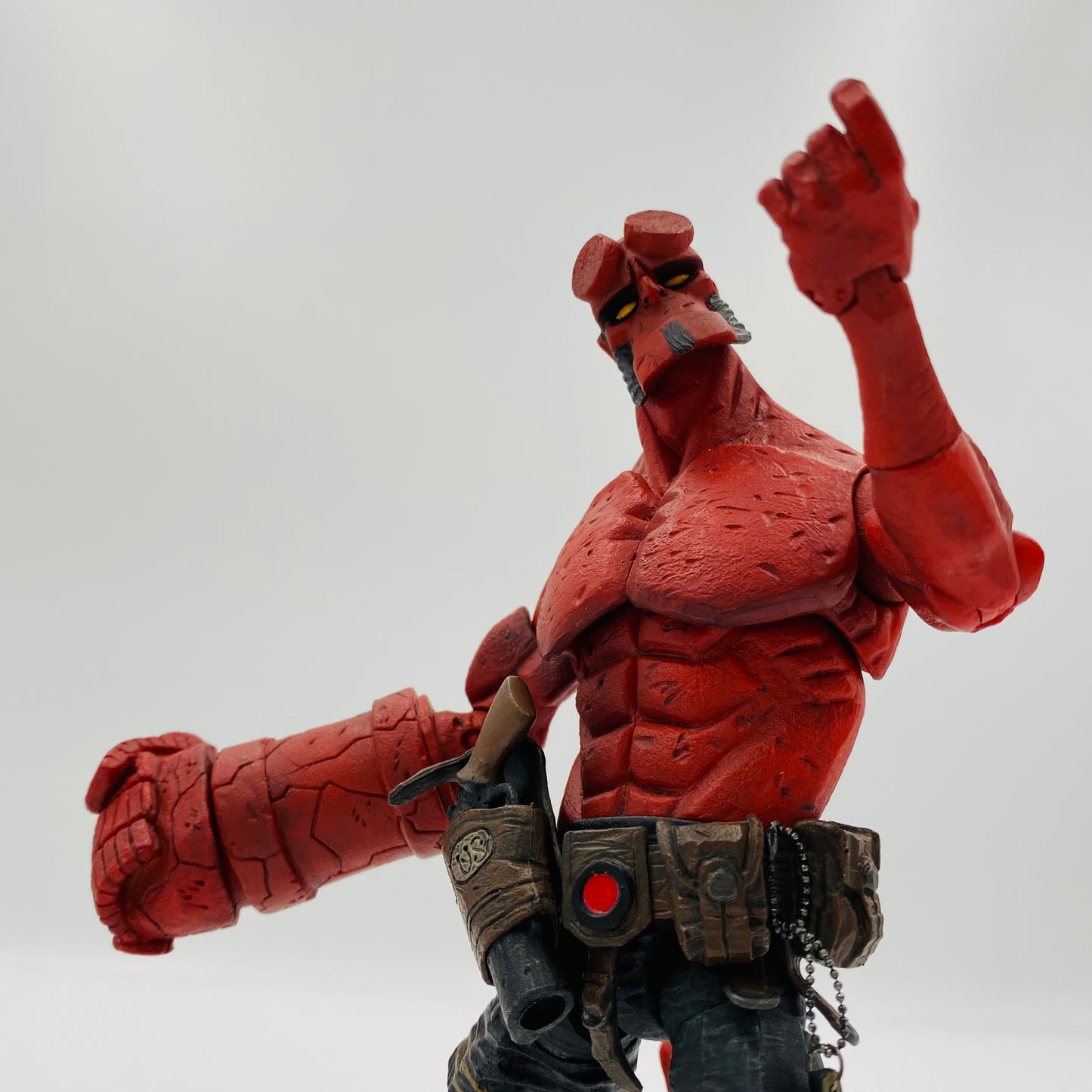 Hellboy - comic version loose 8" action figure (2005) Mezco