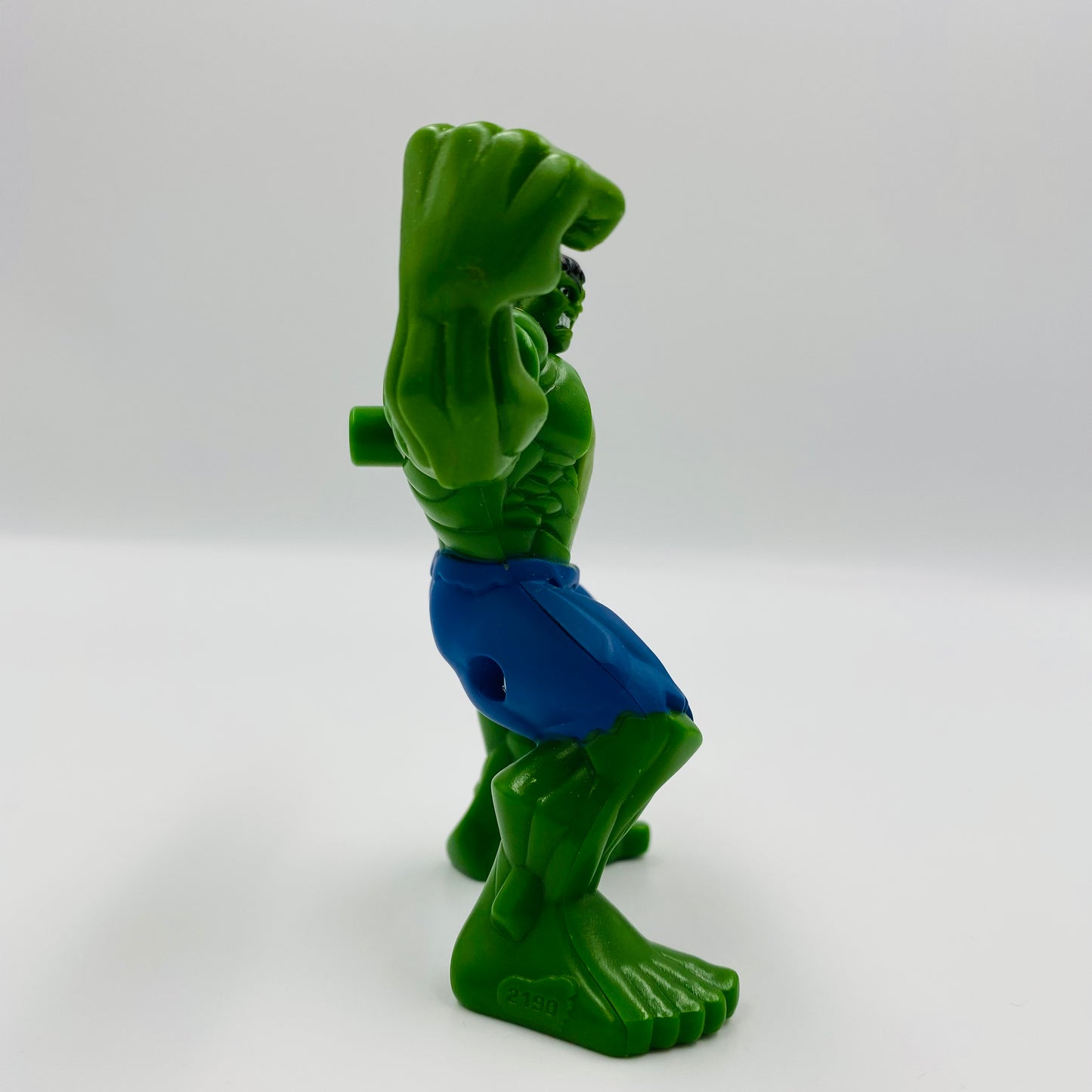 Incredible Hulk Power Flex Hulk figure Burger King Kids' Meals toy (2008) loose