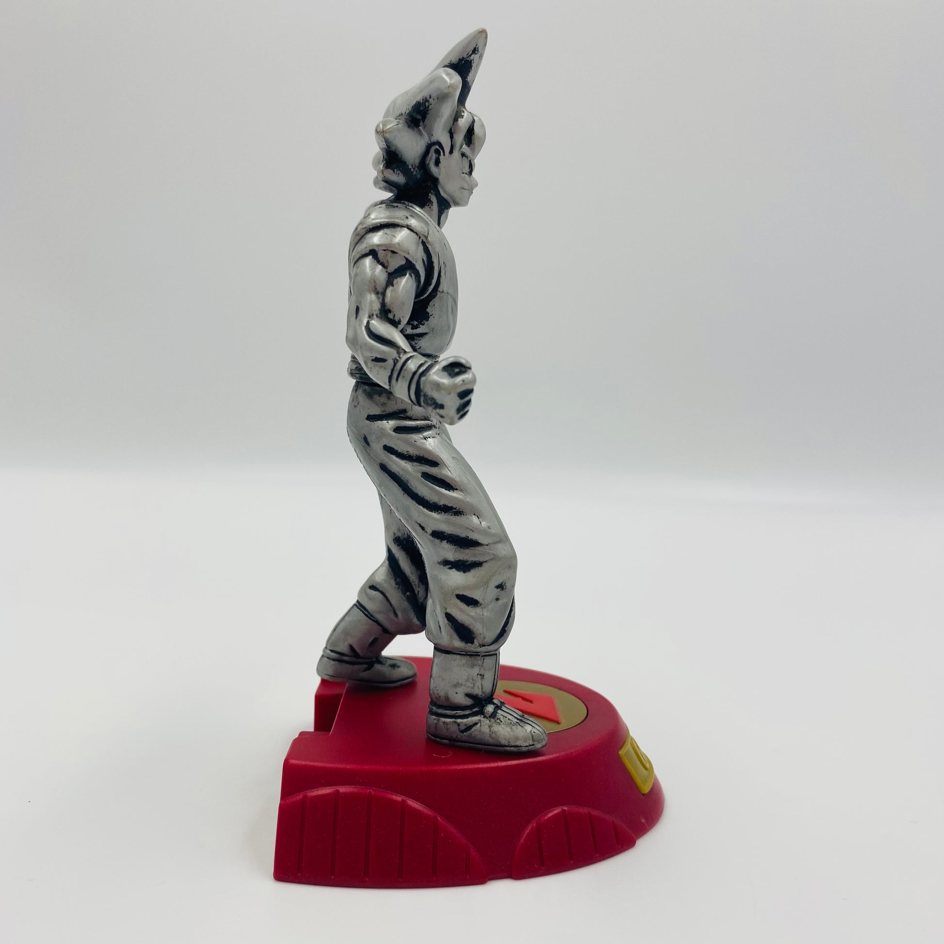 Dragonball Z Goku Burger King Kids Meals toy 2000 loose Mom