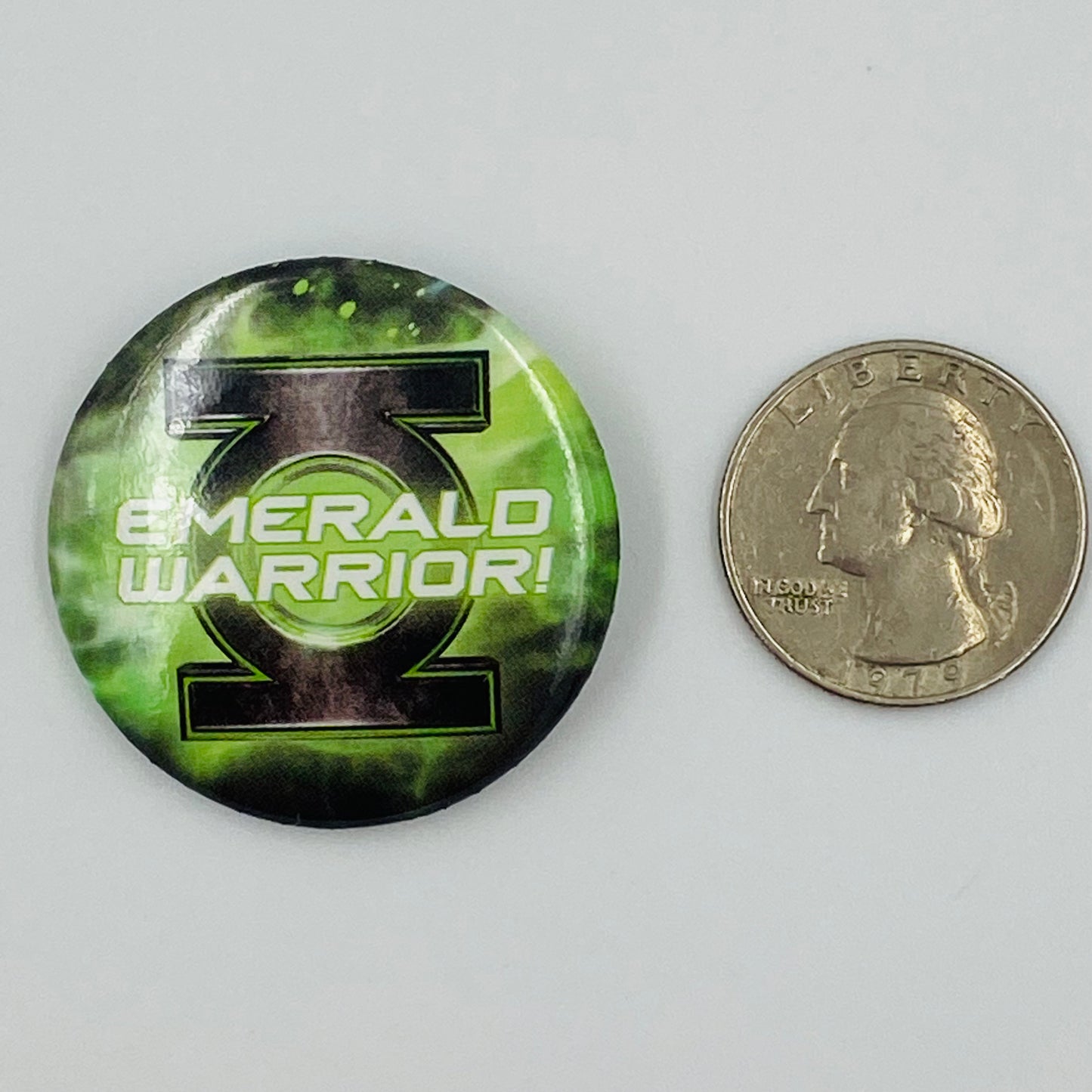 Green Lantern Emerald Warrior! promo pinback button (2011)