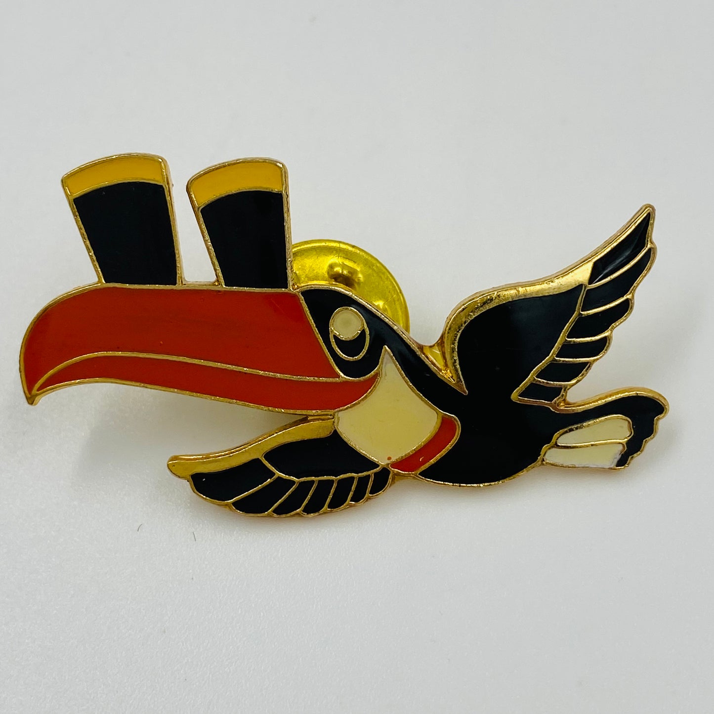 Guinness Toucan pin