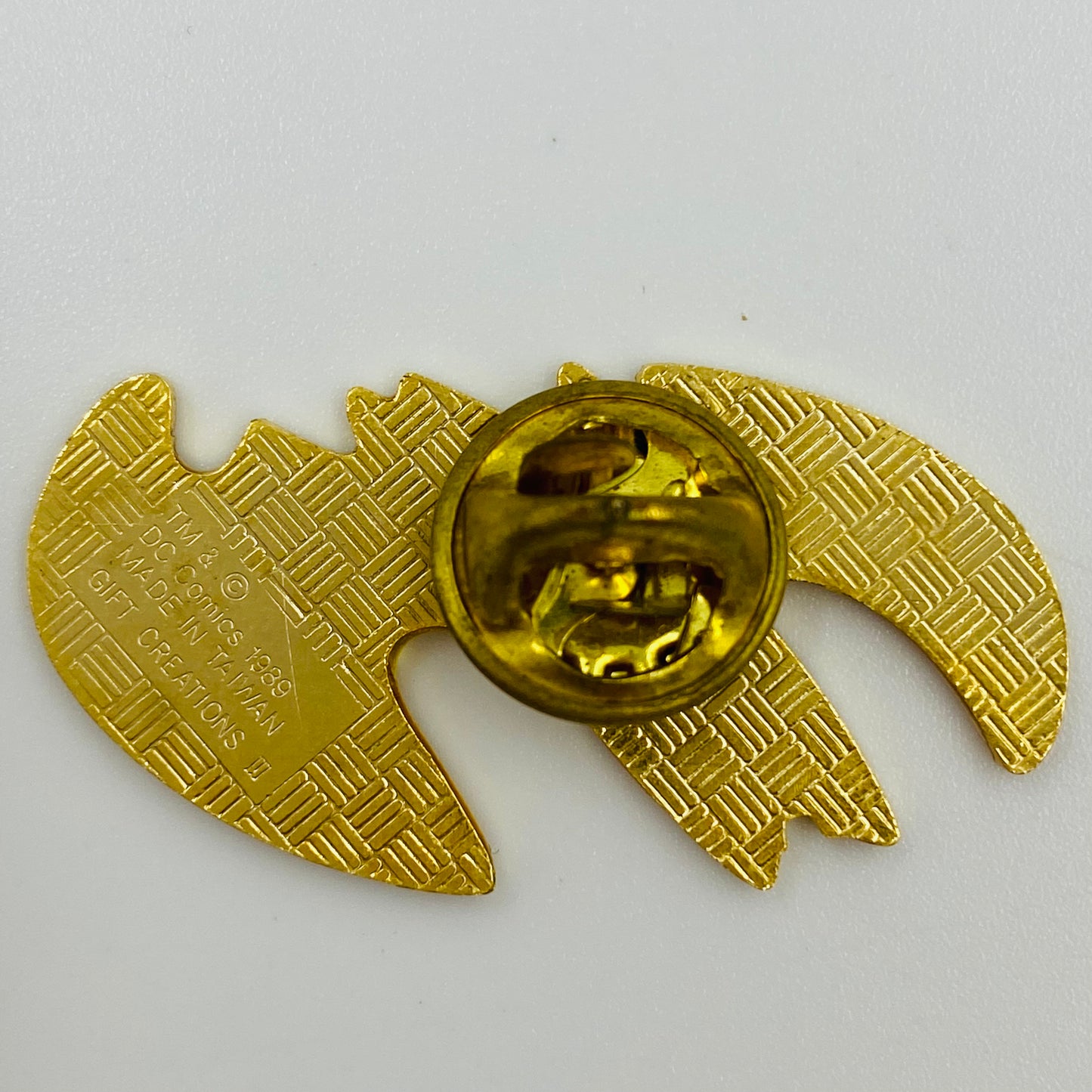 Batman Batwing pin (1989) Gift Creations