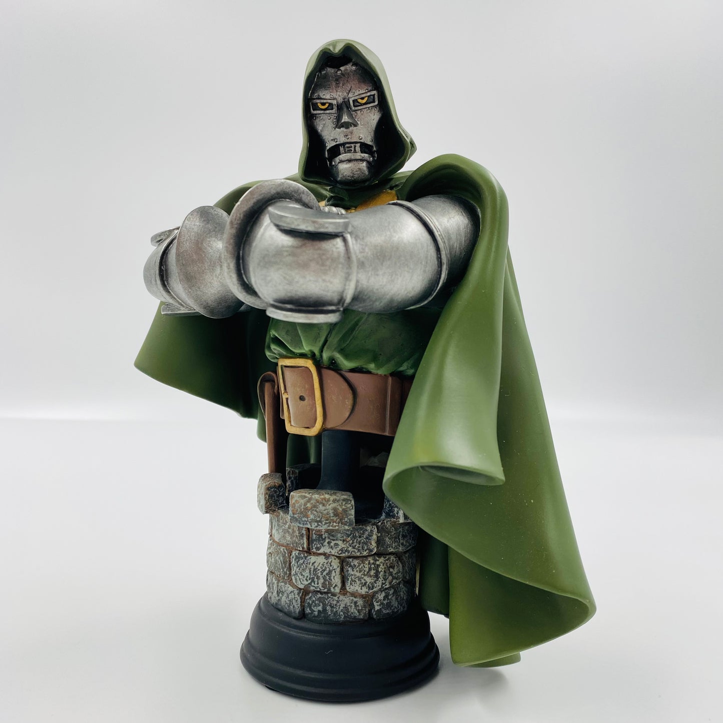 Doctor Doom Marvel mini-bust (2004) Bowen Designs