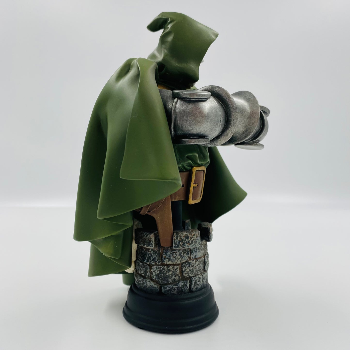 Doctor Doom Marvel mini-bust (2004) Bowen Designs