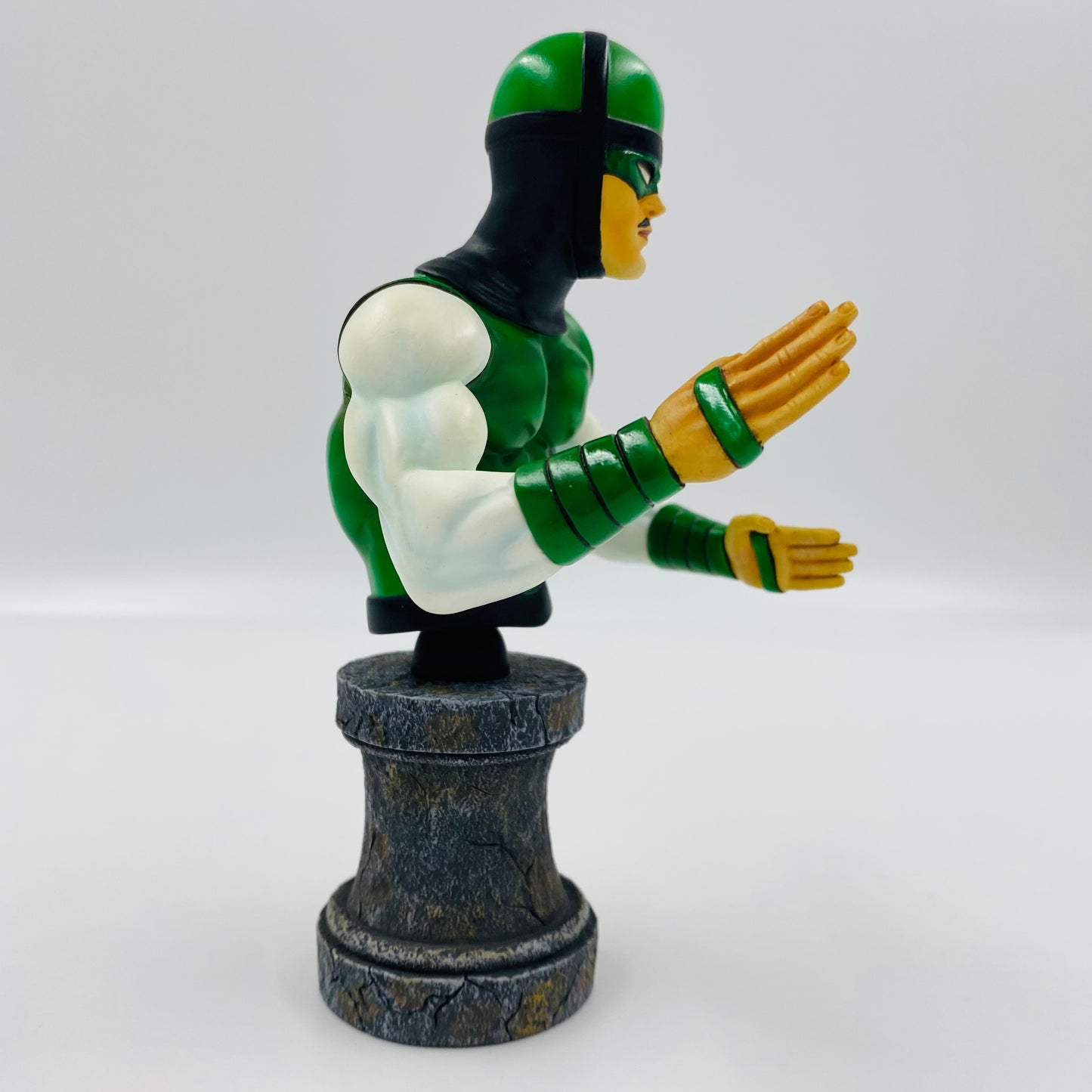 Karnak Marvel mini-bust (2004) Bowen Designs