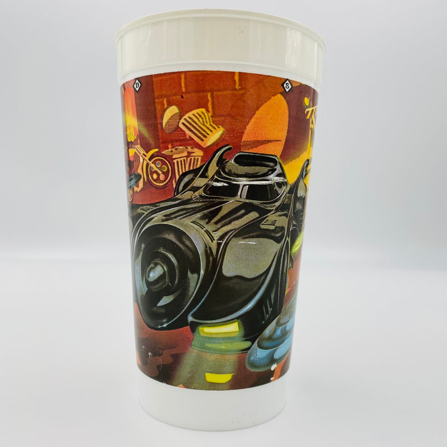 Batman Returns Batmobile 32oz plastic cup (1992) Mcdonald's