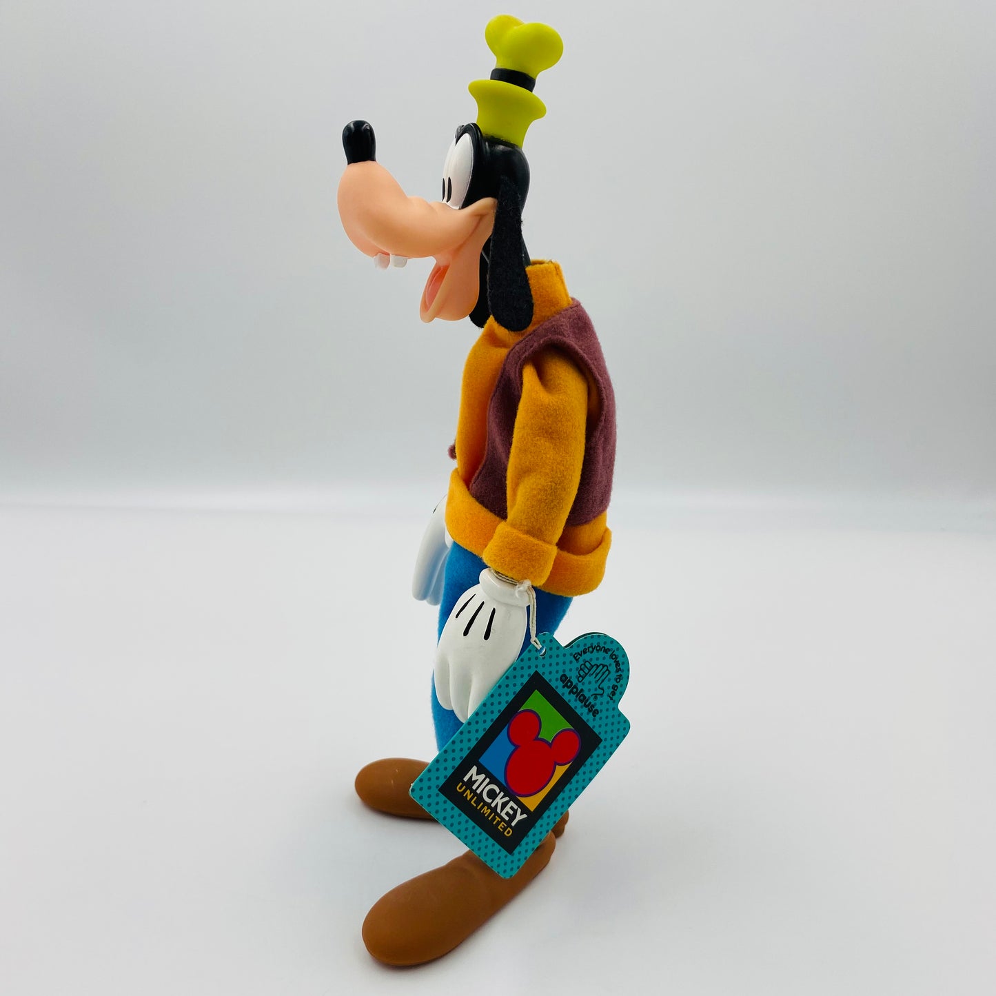 Goofy 11" articulated doll with tag (1990’s) Applause